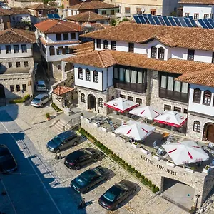 Onufri 4*, Berat Albanie